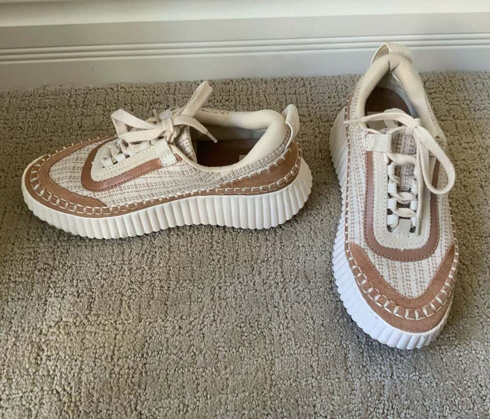 Dolce Vita Dolen Sneaker Size 8 Brown Multi Knit